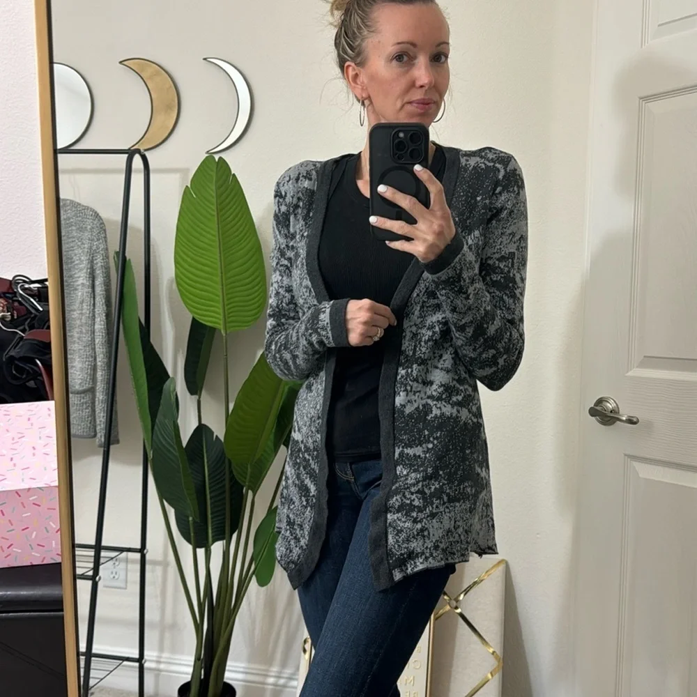 Belldini Gray Cardigan Wrap size S